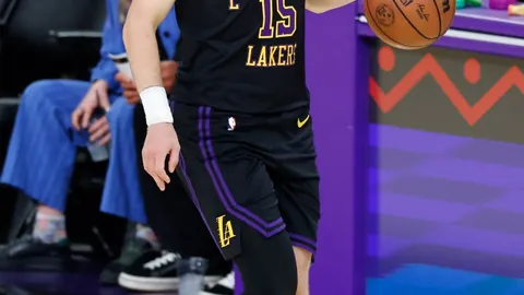 阿兰布鲁红牌离场，皇社替补仅8分钟，多古造点对手也染红